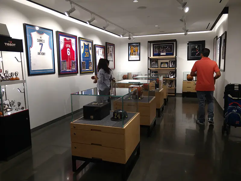 NBA Store: a loja oficial com tudo sobre basquete em Nova York