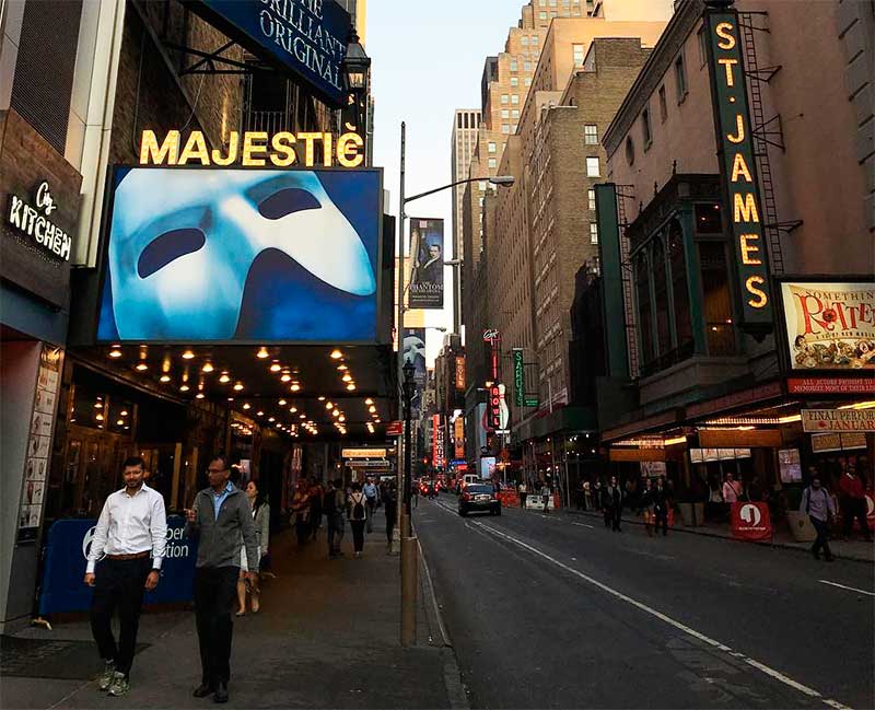 shows da broadway