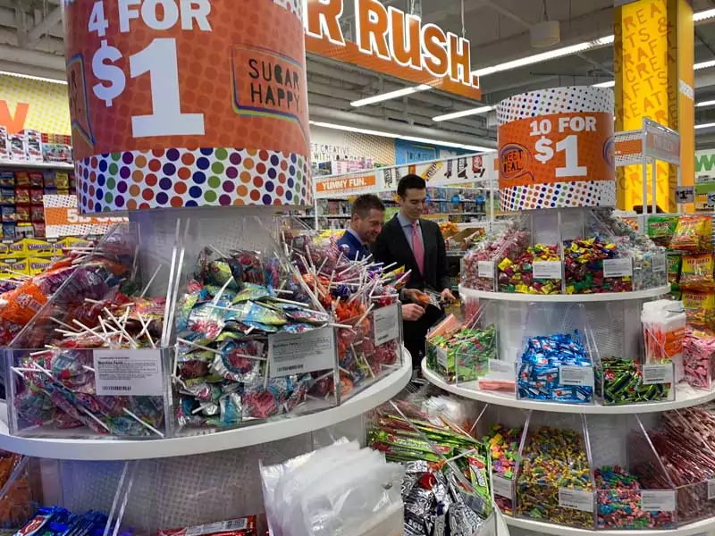 five below em nova york