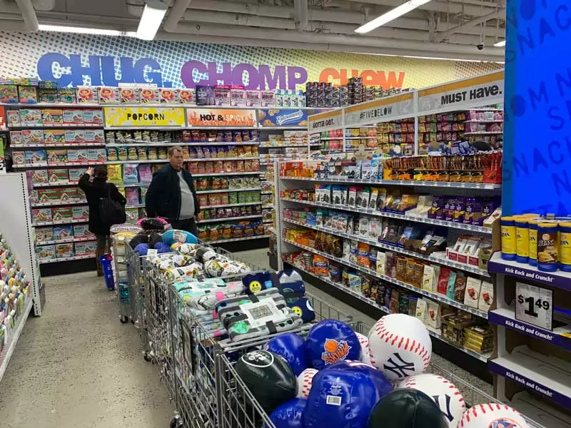 five below em nova york