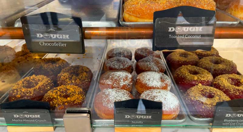 dough doughnuts