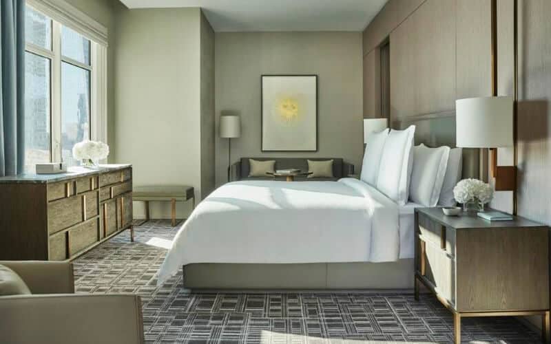 Four Seasons Hotel 