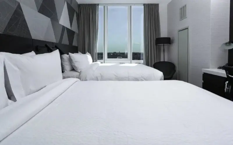 Courtyard by Marriott Long Island City.