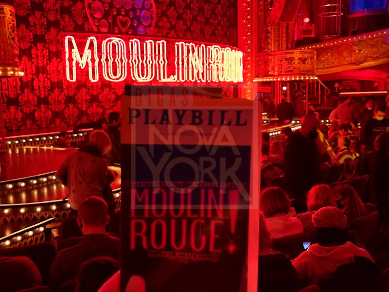 Como é assistir Moulin Rouge na Broadway